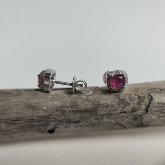 Sterling silver earrings with 1.655ct ruby, fianites