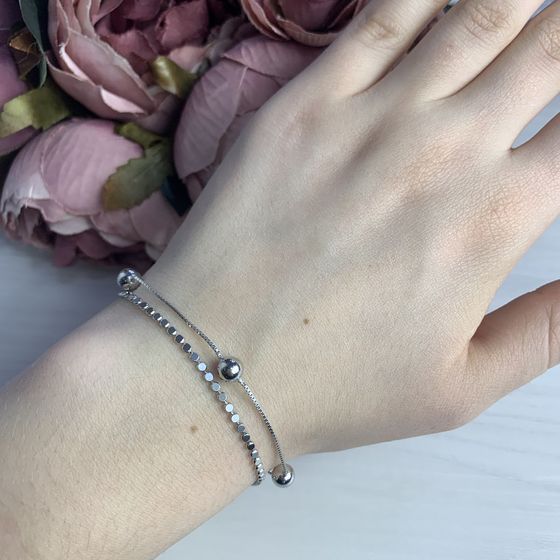 Silver bracelet without stones