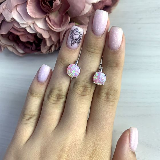 Серебряные серьги с опалом