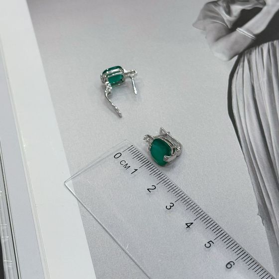 Silver earrings with agate (5.735 carats)