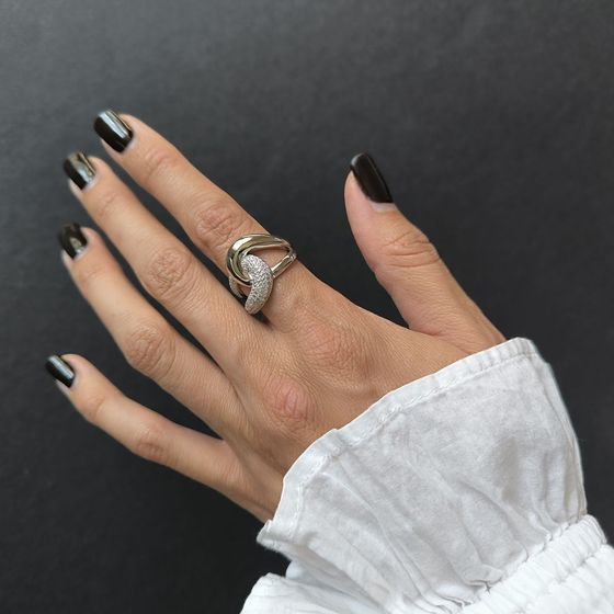 Серебряное кольцо с фианитами