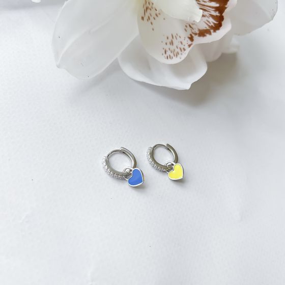 Silver earrings with yemallu, fianites