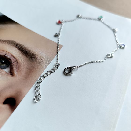 Silver bracelet with yemallu