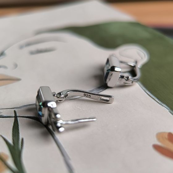 Серебряные серьги с мистик топазом 2.733ct