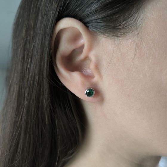 Silver earrings with emerald nano 0.77ct