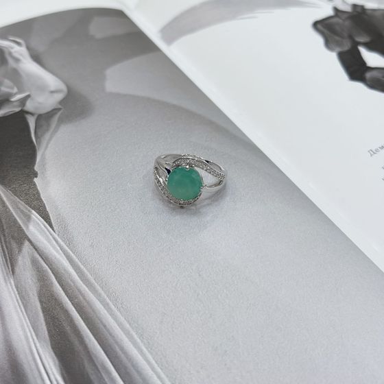 Silver ring with emerald, fianites