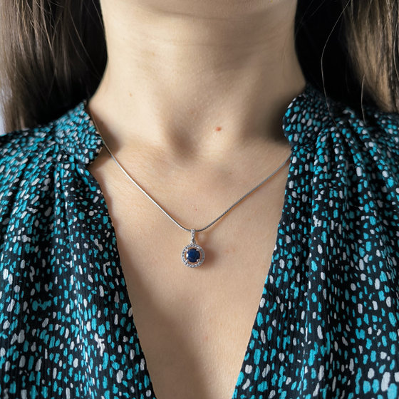 Серебряная подвеска с сапфиром 1.356ct, фианитами