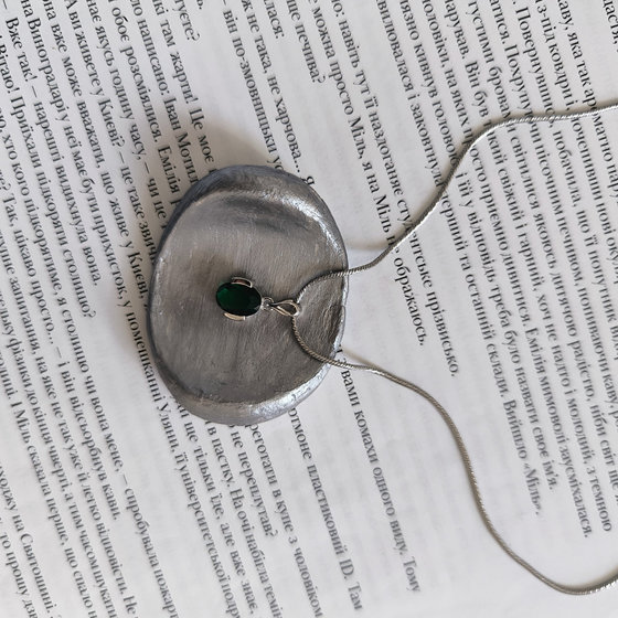 Silver pendant with emerald nano 0.933ct