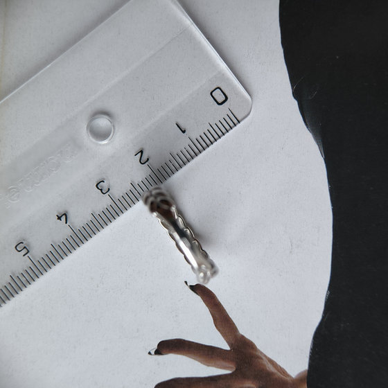 Серебряное кольцо без камней