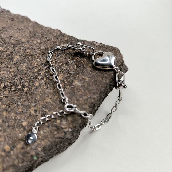 Silver bracelet without stones