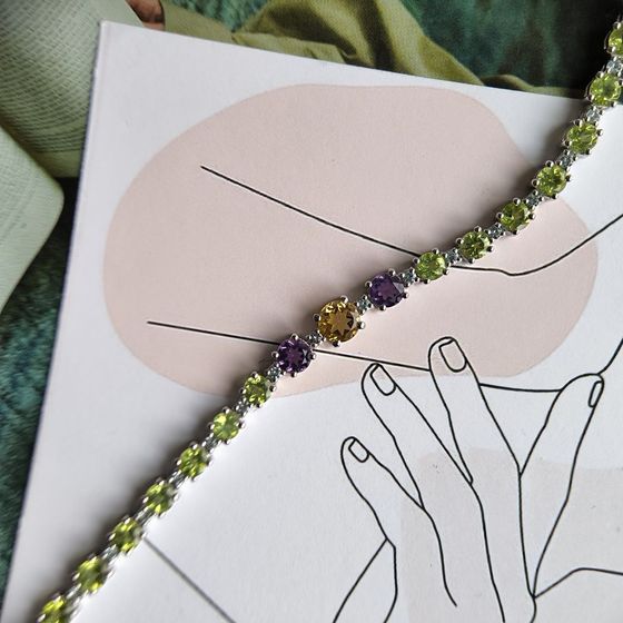 Silver bracelet with amethyst, citrine, chrysolite, topaz