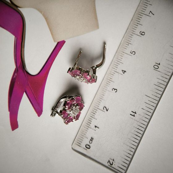Срібні сережки з рубіном 4.27ct