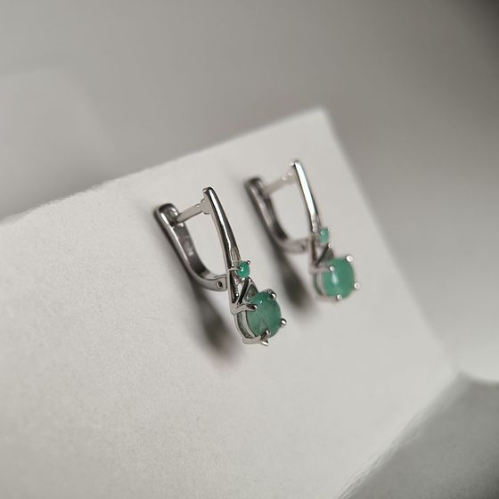 Срібні сережки зі смарагдом 1.632ct
