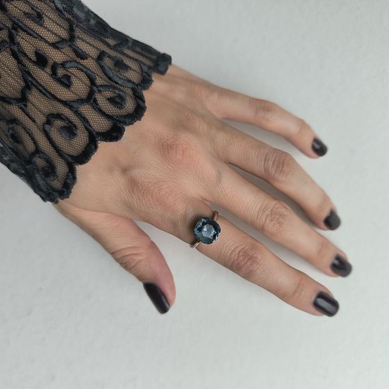 Серебряное кольцо с фианитами