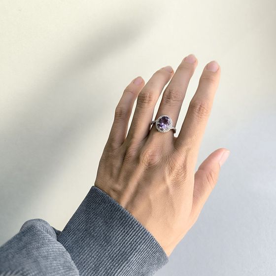Срібна каблучка з аметистом 2.627ct