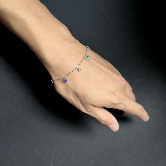 Silver bracelet with yemallu