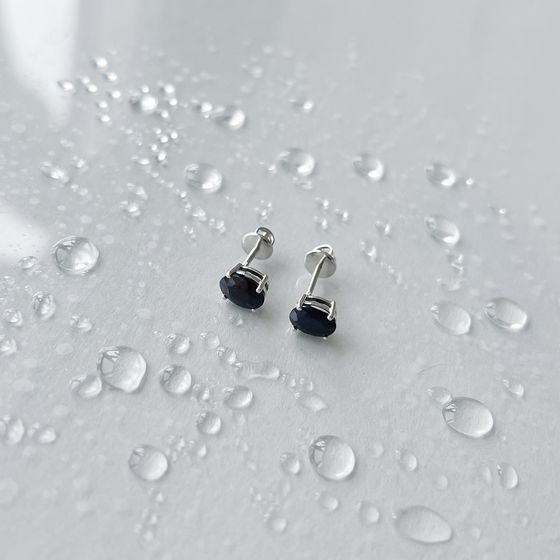 Silver earrings with sapphire 3.192ct