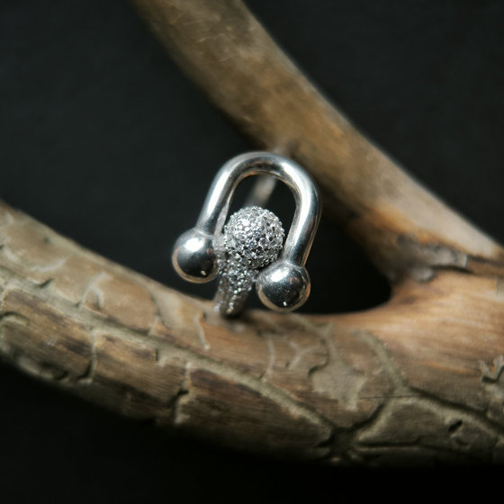 Silver ring with cubic zirconia