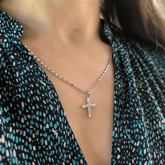 Серебряный крестик с фианитами, емаллю