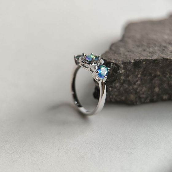 Silver ring with mystic topaz 1.075ct