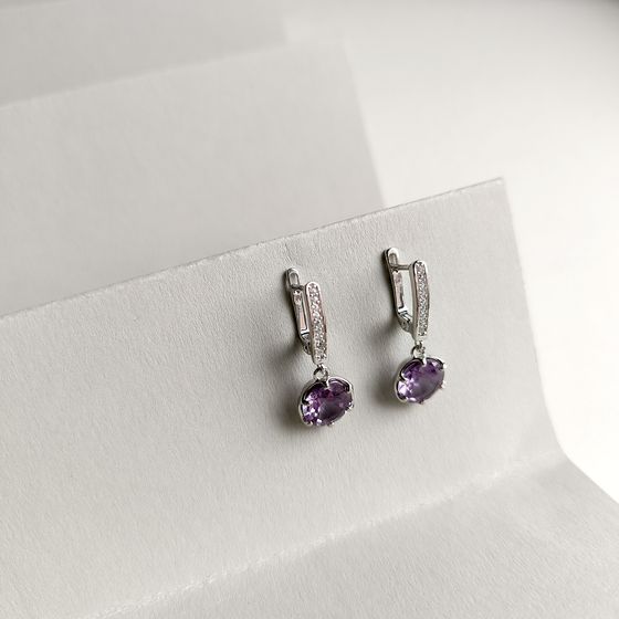 Срібні сережки з олександритом 6.837ct, фіанітами