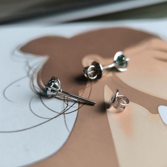 Silver earrings with agate (0.87 ct)