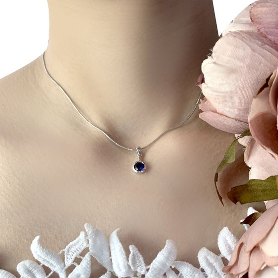 Серебряная подвеска с сапфиром nano