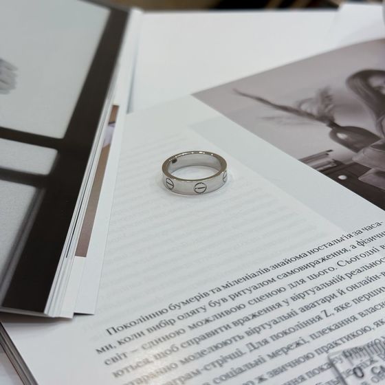 Silver ring without stones