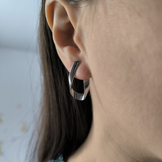 Серебряные серьги без камней