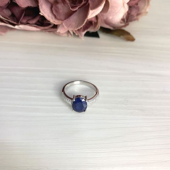 Серебряное кольцо с сапфиром 3.57ct