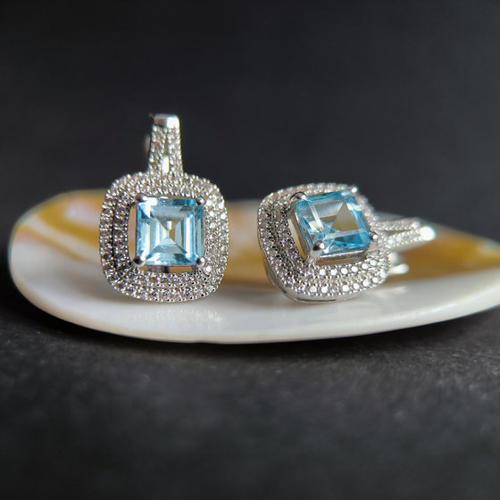 Серебряные серьги с топазом 5.867ct