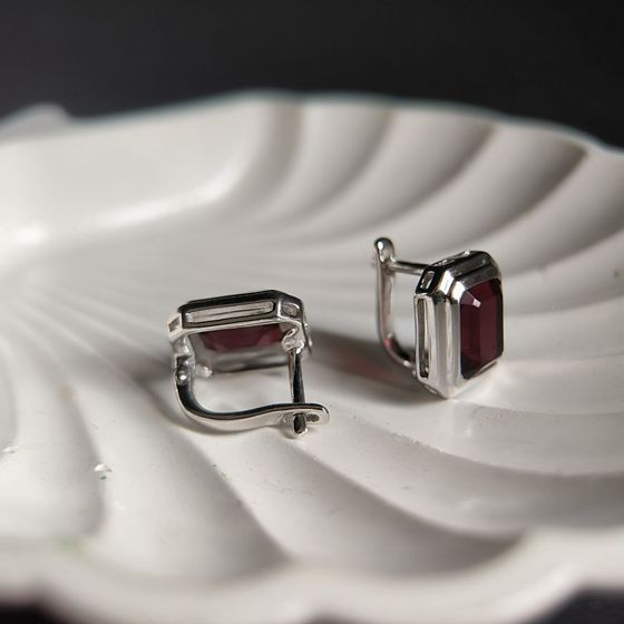 Срібні сережки з гранатом 5.48ct
