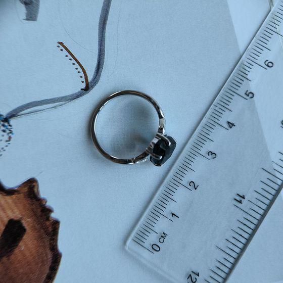 Серебряное кольцо с топазом Лондон Блю 2.933ct