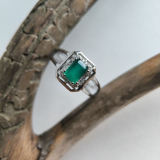 Sterling silver ring with agate 1.209ct, phianites