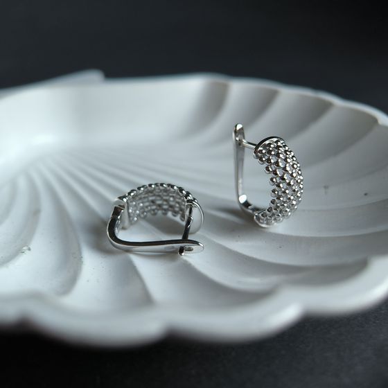 Silver earrings without stones