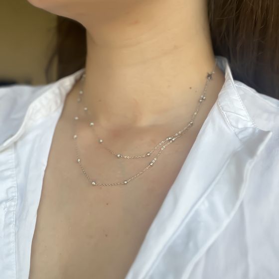Silver necklace without stones