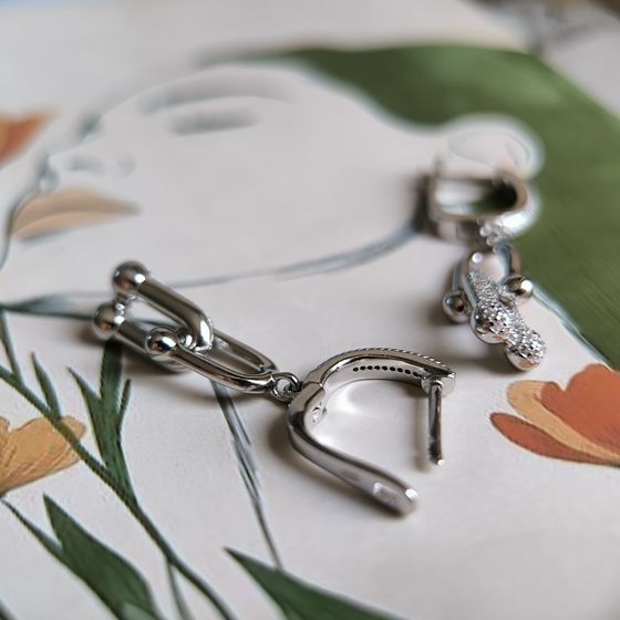 Silver Earrings with Fianites