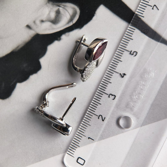 Серебряные серьги с гранатом nano 2.434ct