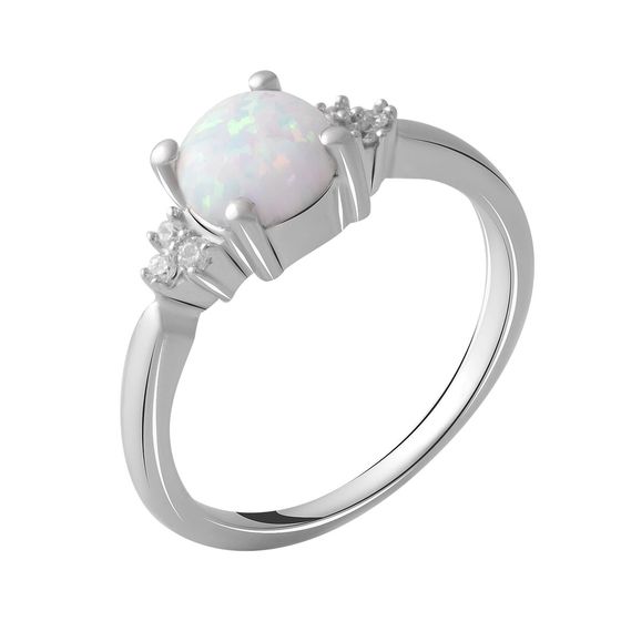Silver ring with a 0.669-carat opal