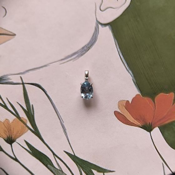 Серебряная подвеска с топазом 0.948ct