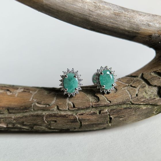 Срібні сережки зі смарагдом, фіанітами