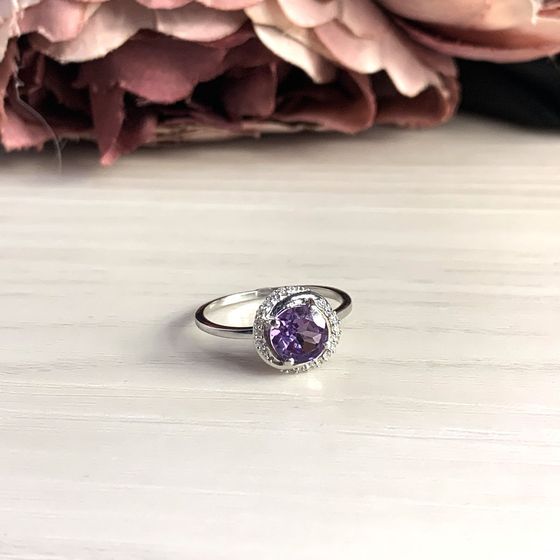 Серебряное кольцо с олександритом