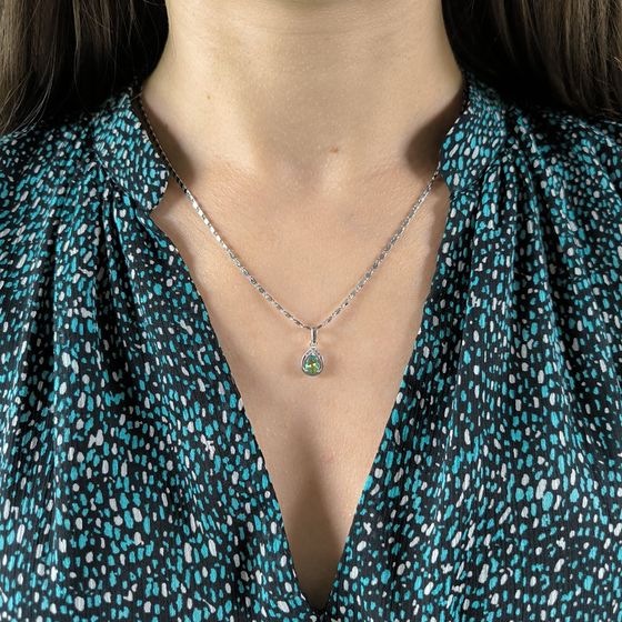 Silver pendant with a 0.555-carat mystic topaz