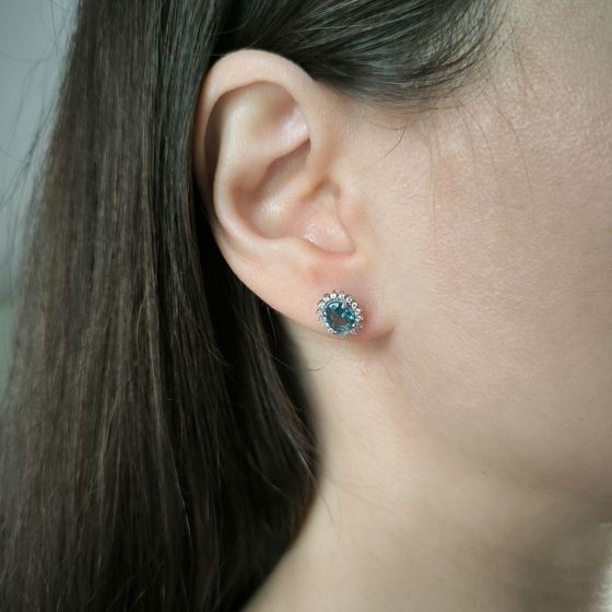 Серебряные серьги с топазом Лондон Блю 1.467ct