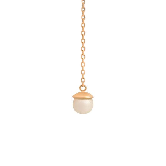 Silver necklace with pearls