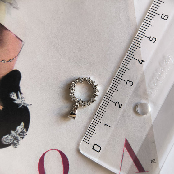 Серебряная подвеска с фианитами