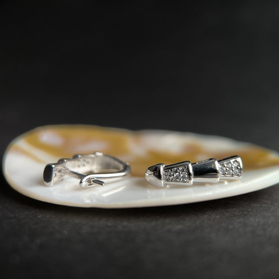 Silver earrings with 0.2ct fianites