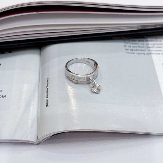 Silver Ring with Fianites
