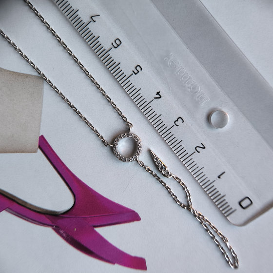 Серебряное колье с фианитами