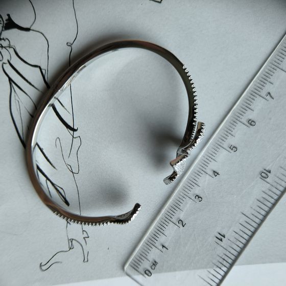 Серебряный браслет с фианитами